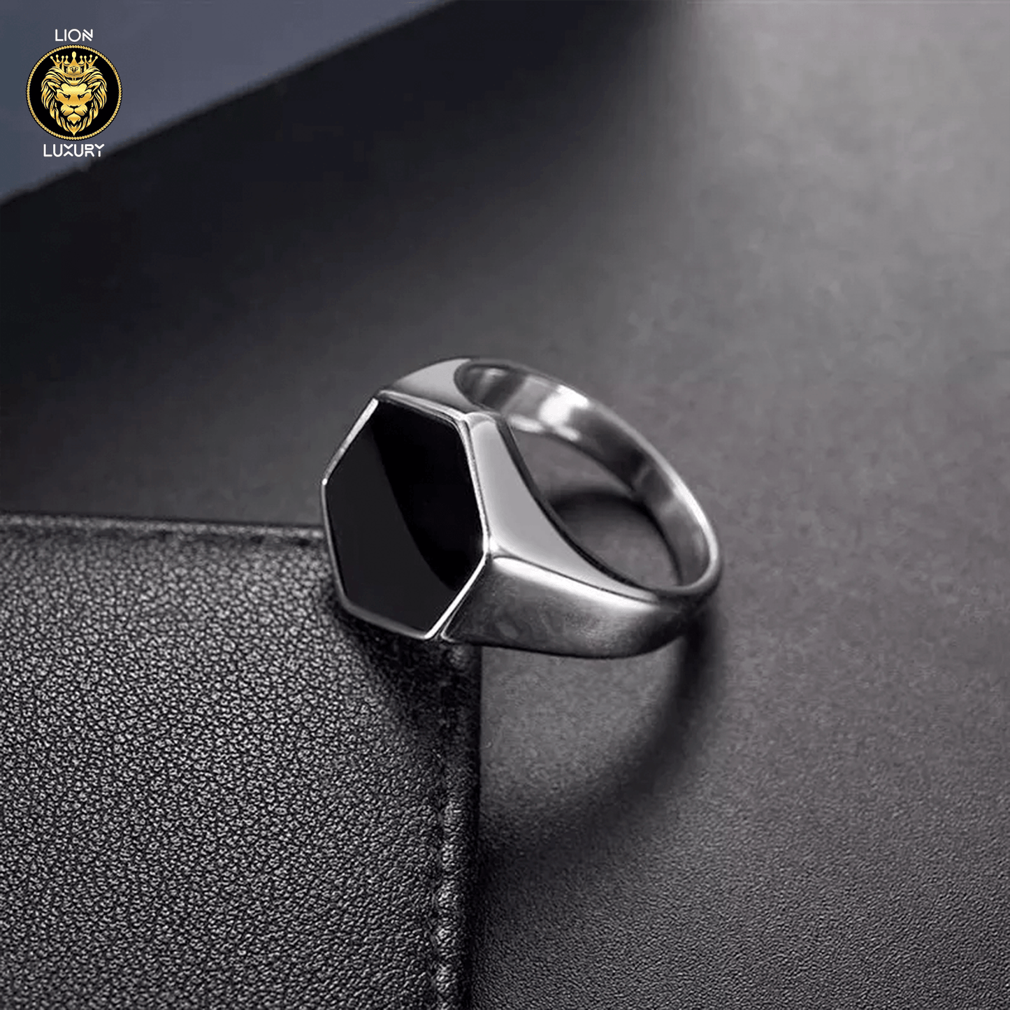 Anillo | Lion Luxury
