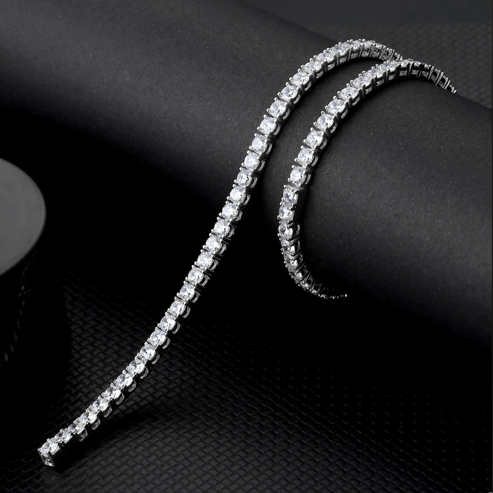 Cadenas | Lion Luxury