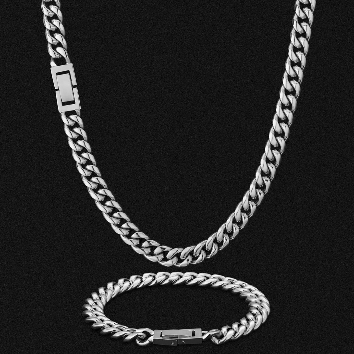 SET | Lion Luxury