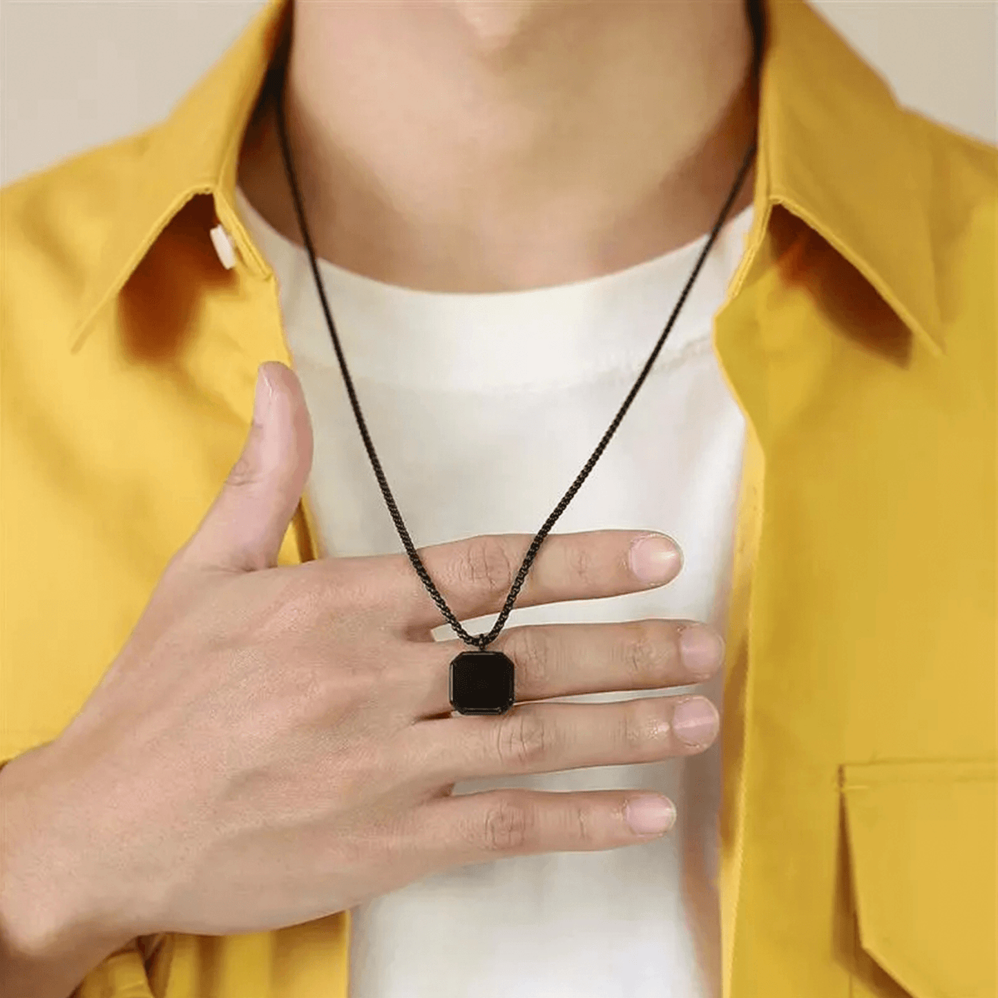 Collares | Lion Luxury