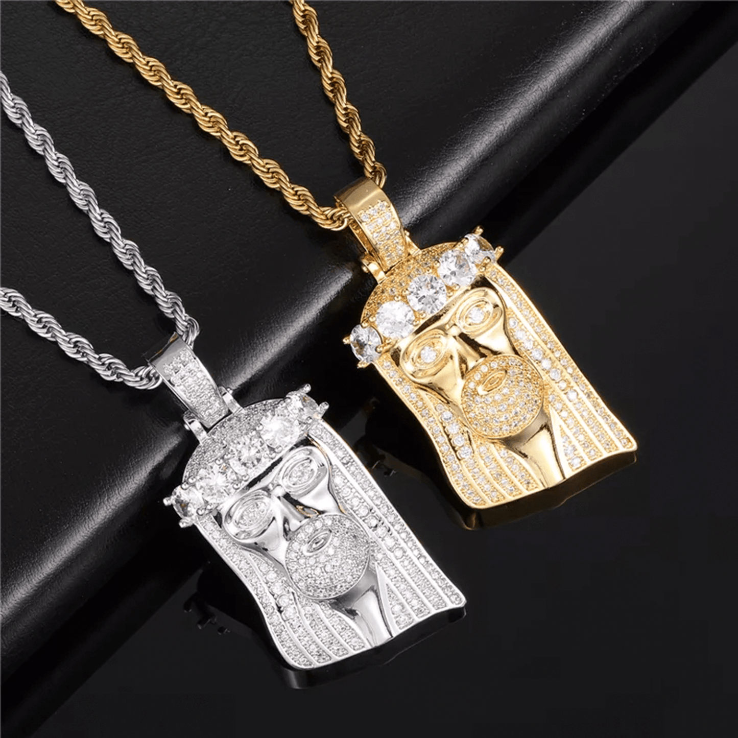 Collares | Lion Luxury