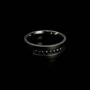 Anillo Eros Black – Acero 316 con Moissanita – detalle 4