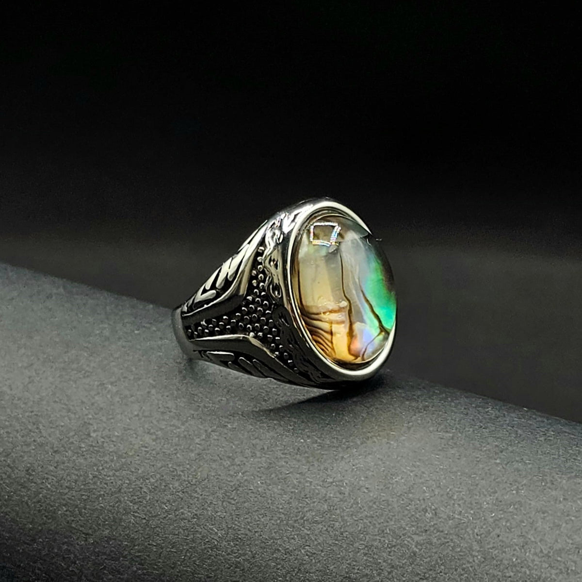 Anillo Galactus – Acero 316L con Circonia 5A – detalle 2