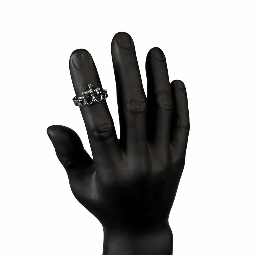 Anillo Trilogy Cross 18.5mm – detalle 4