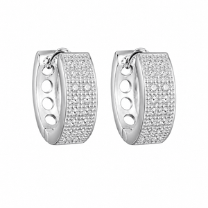 ARETES | Lion Luxury
