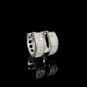 ARETES | Lion Luxury