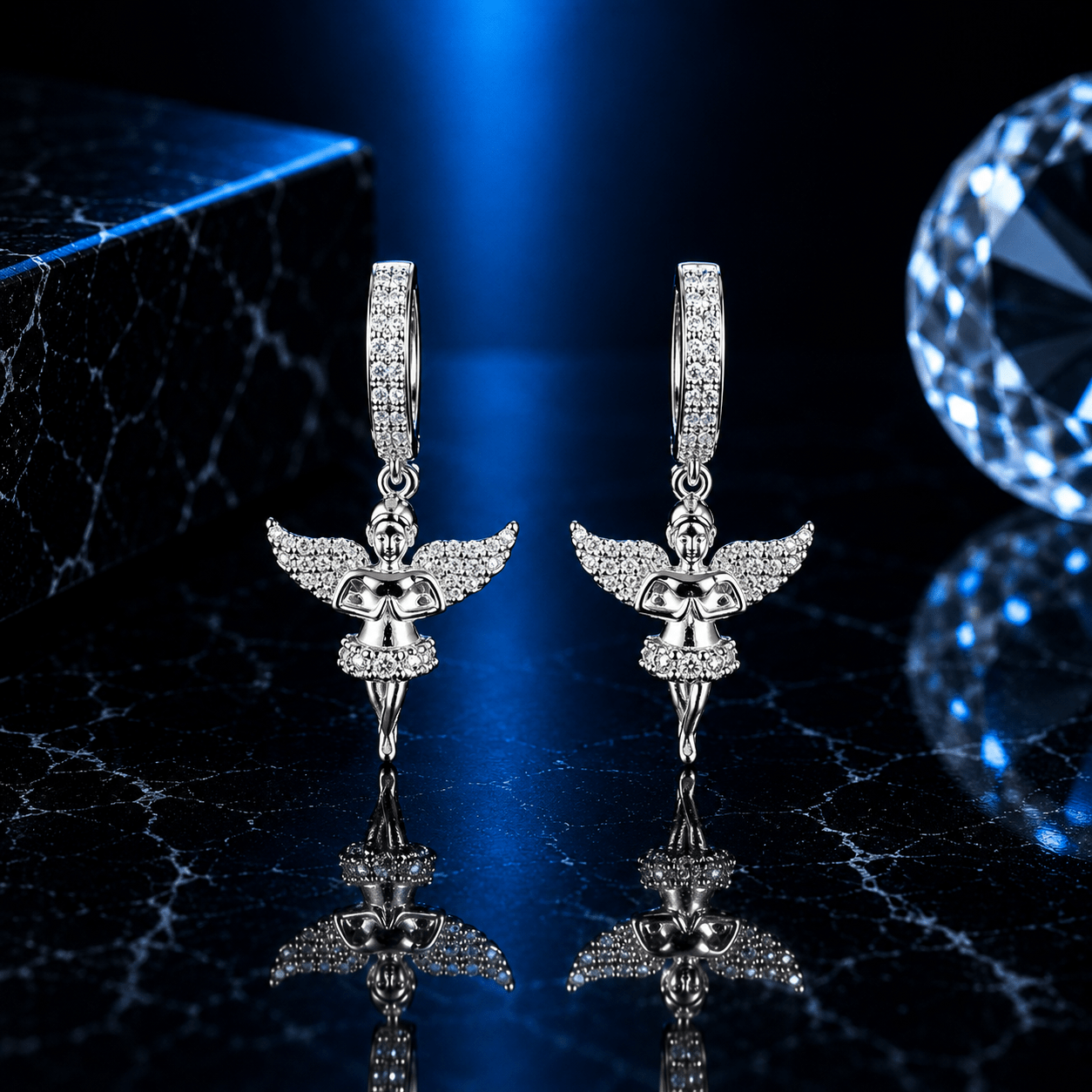 ARETES | Lion Luxury