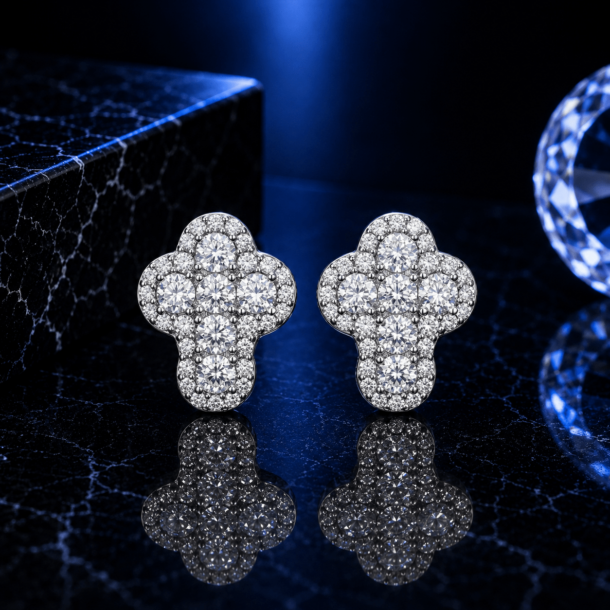 ARETES PARA HOMBRES | Lion Luxury