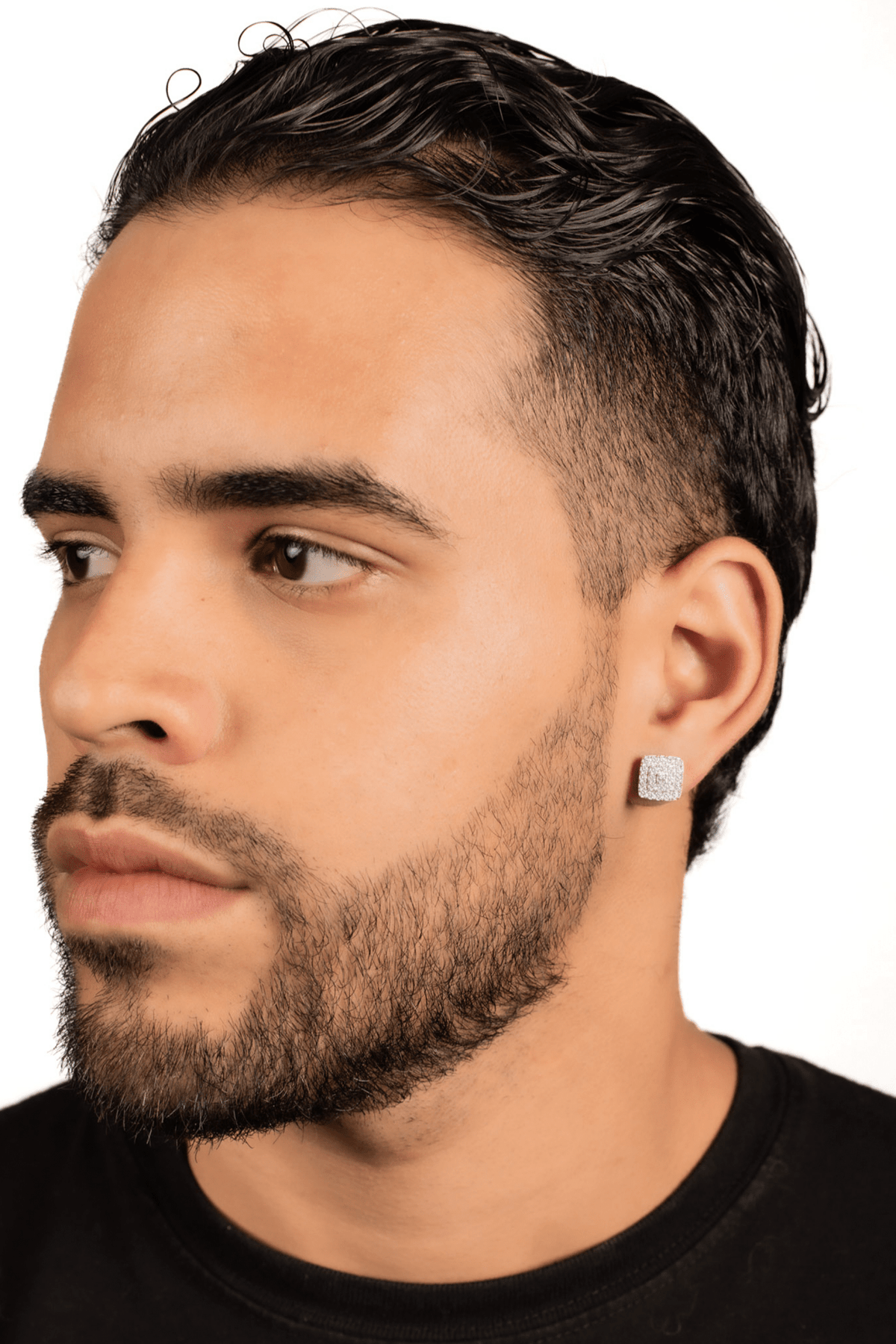Arete Brilliance 10.5mm – Plata 925 con Moissanita – detalle 3