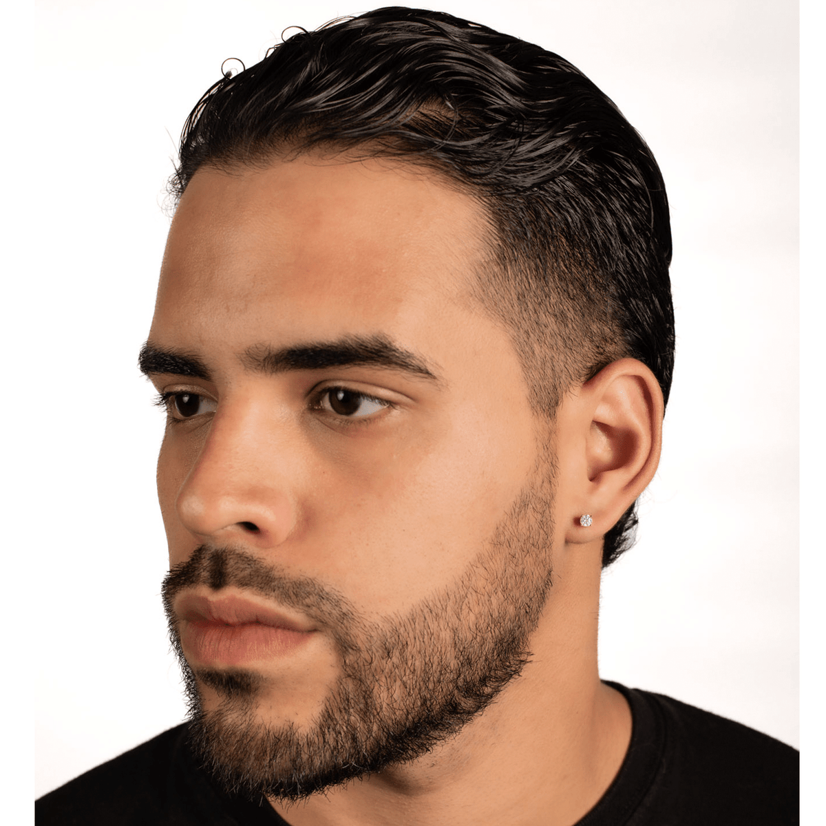 Arete Prisma 4mm – Plata 925 con Moissanita – detalle 9