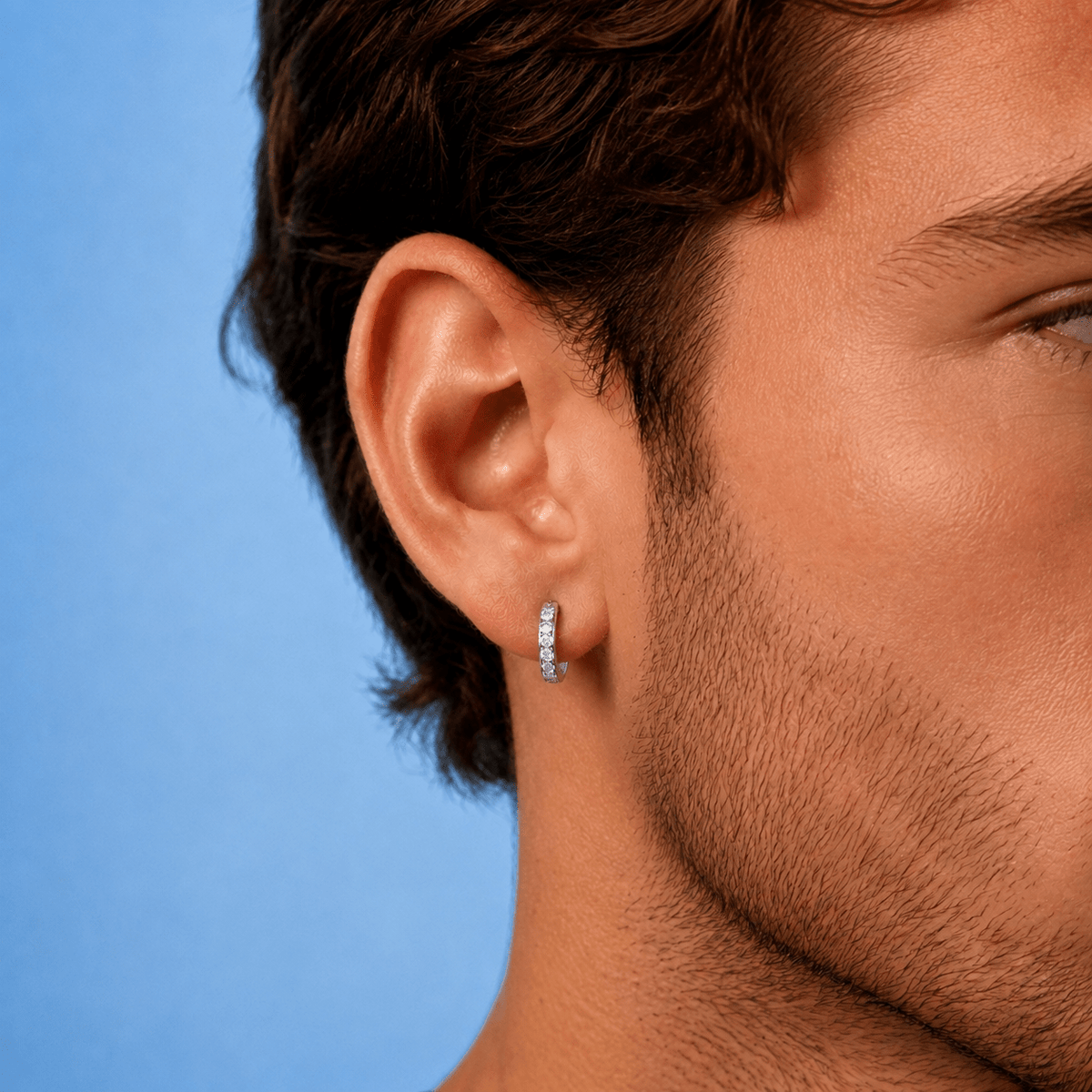 Arete Arc 13mm – Plata 925 con Moissanita – detalle 2