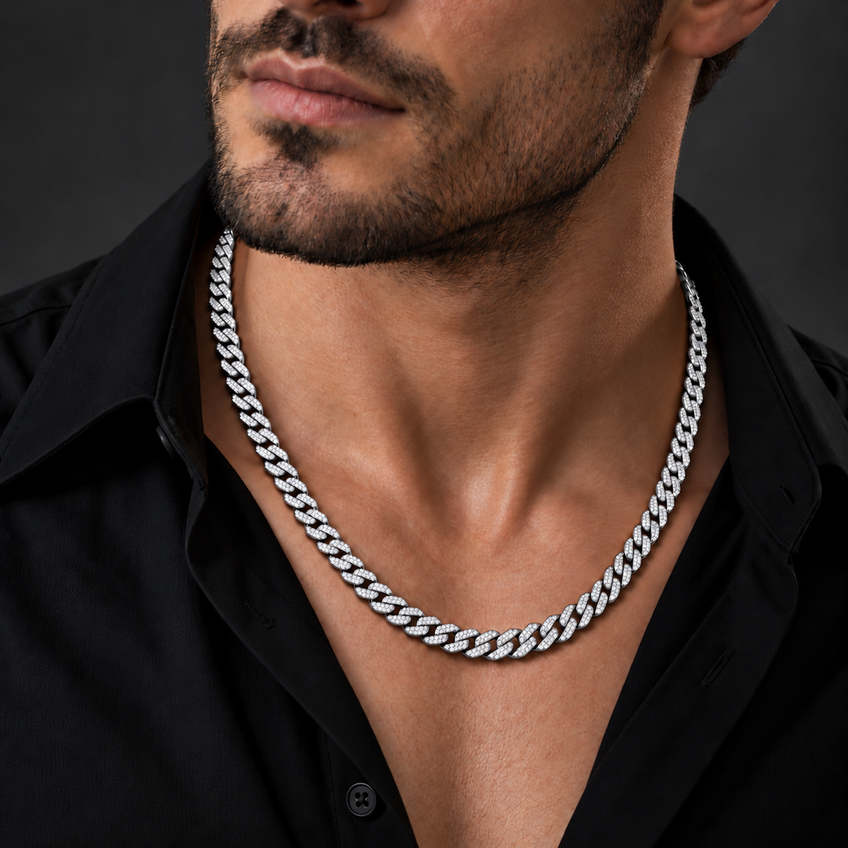 Cadena cubana Iced Silver de 8 mm en acero 316L PVD con circonias 5A para hombre