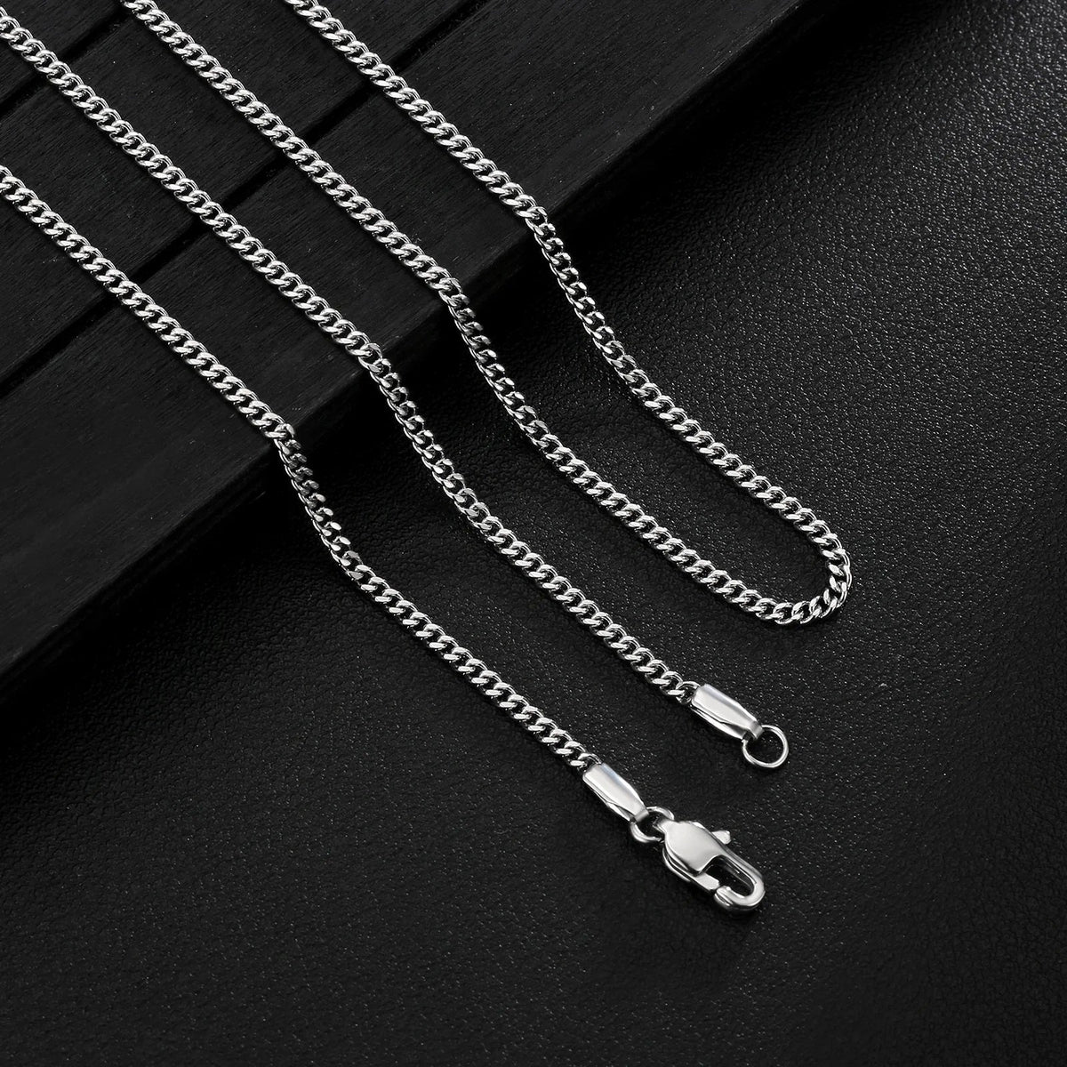 Cadena Miami Cuban Silver 2mm – Acero 316L – detalle 3
