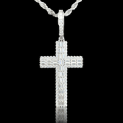 Collar Luxe Cross Diamond – Plata 925 con Moissanita – detalle 2
