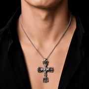 Collar Chaos Cross | Lion Luxury