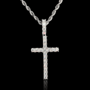 Collar Stellar Cross – Plata 925 con Moissanita – detalle 2