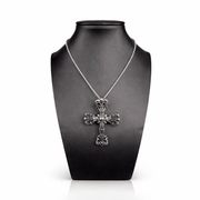 Collar Chaos Cross – detalle 2