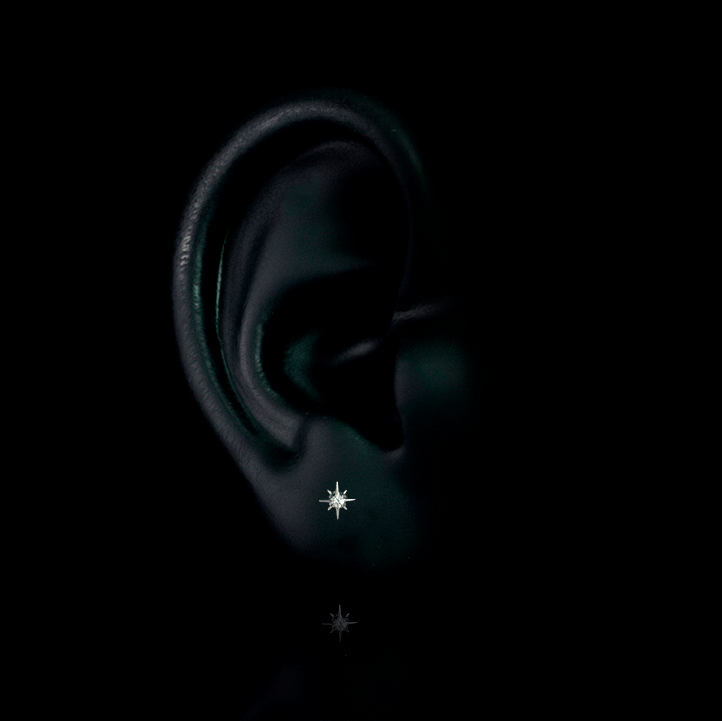 Piercing Solaris 5mm – Titanio Grado Implante con Circonia 5A – detalle 2