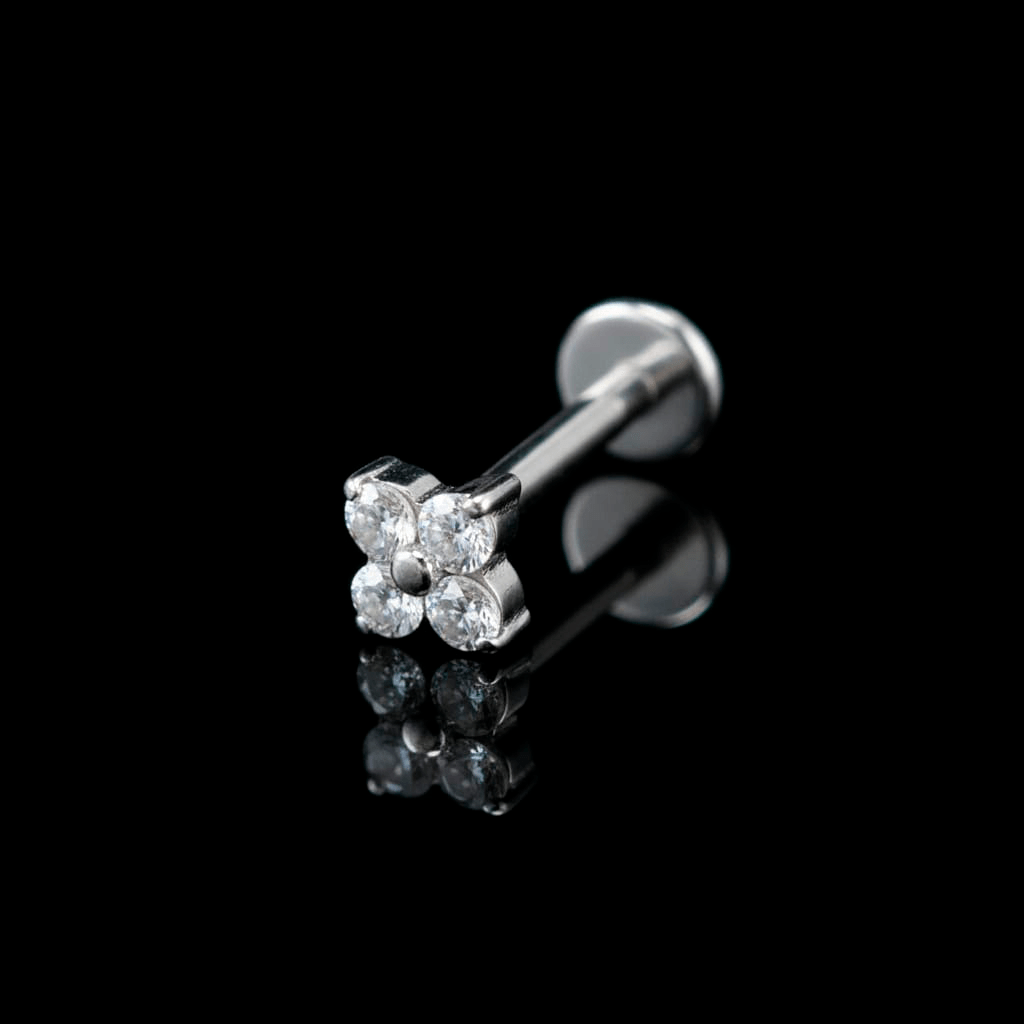 Piercing Petal 4mm – Titanio Grado Implante con Circonia 5A | Lion Luxury