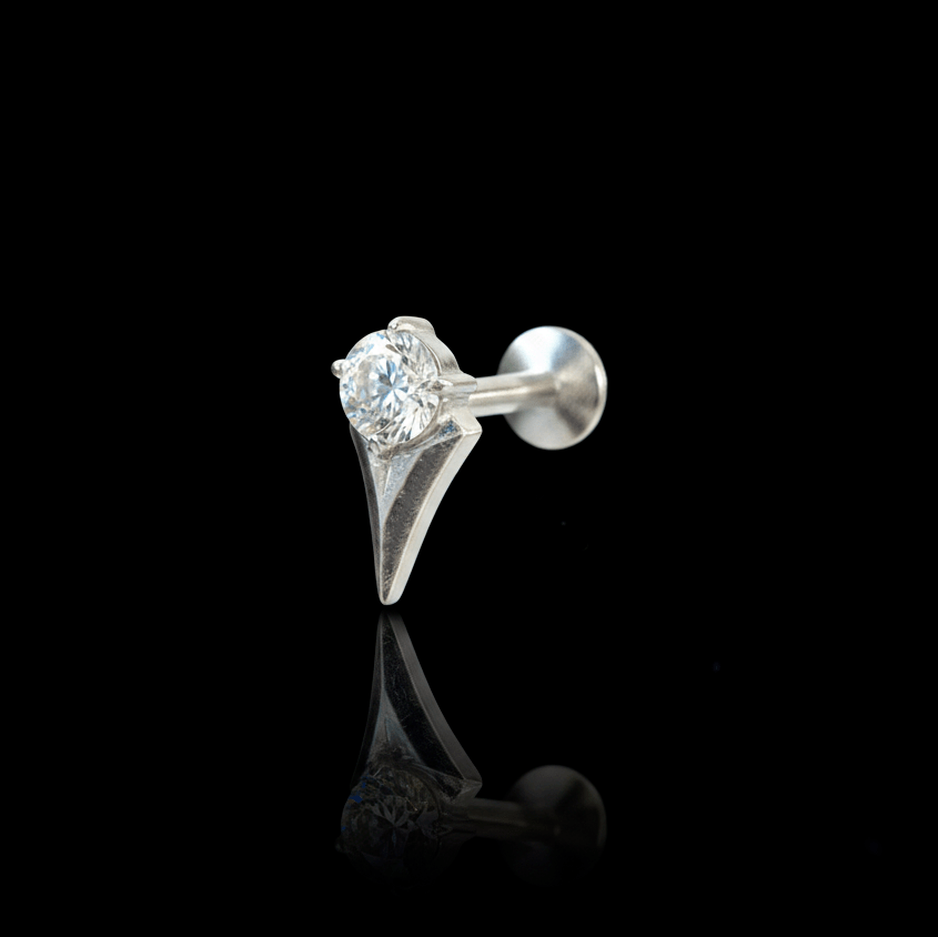 Piercing Vortex 7mm – Titanio Grado Implante con Circonia 5A | Lion Luxury