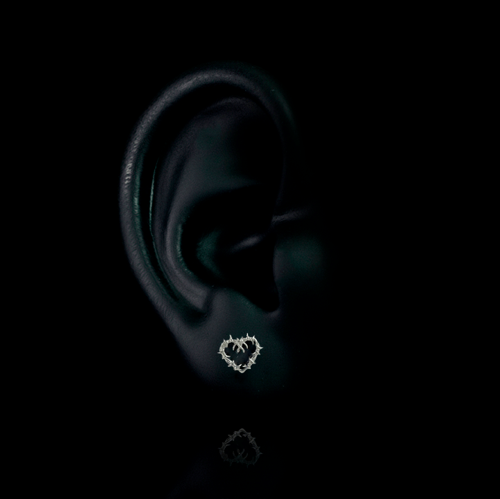 Piercing Beloved 6mm – Titanio Grado Implante – detalle 2