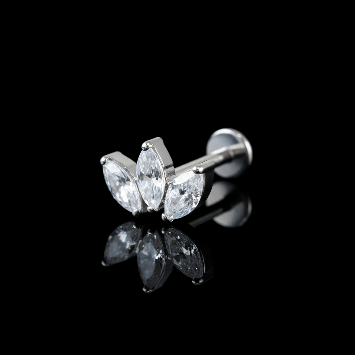 Piercing Bloom 9mm – Titanio Grado Implante con Circonia 5A | Lion Luxury