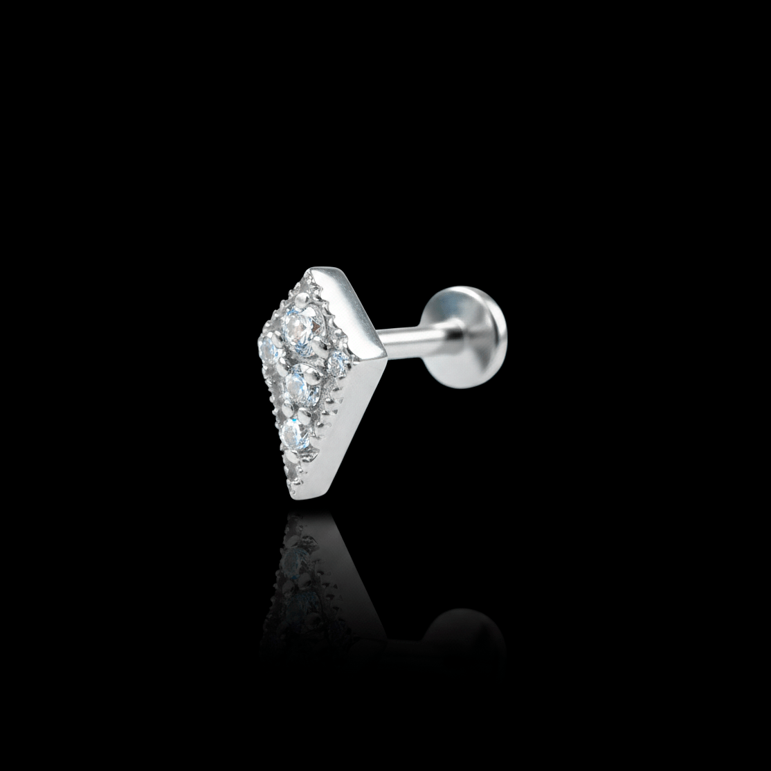 Piercing Monarch 7mm – Titanio Grado Implante con Circonia 5A | Lion Luxury