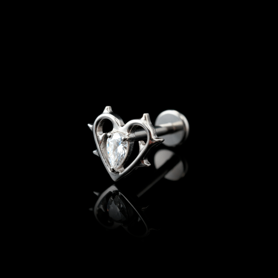 Piercing Amour 7mm – Titanio Grado Implante con Circonia 5A | Lion Luxury