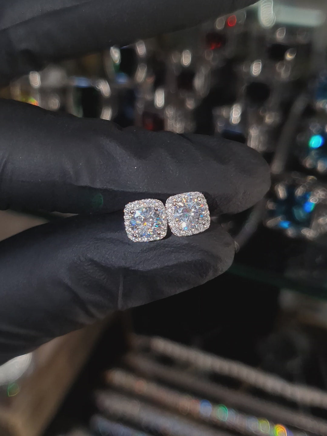 Arete Phoenix 7mm – Plata 925 con Moissanita – video | Lion Luxury