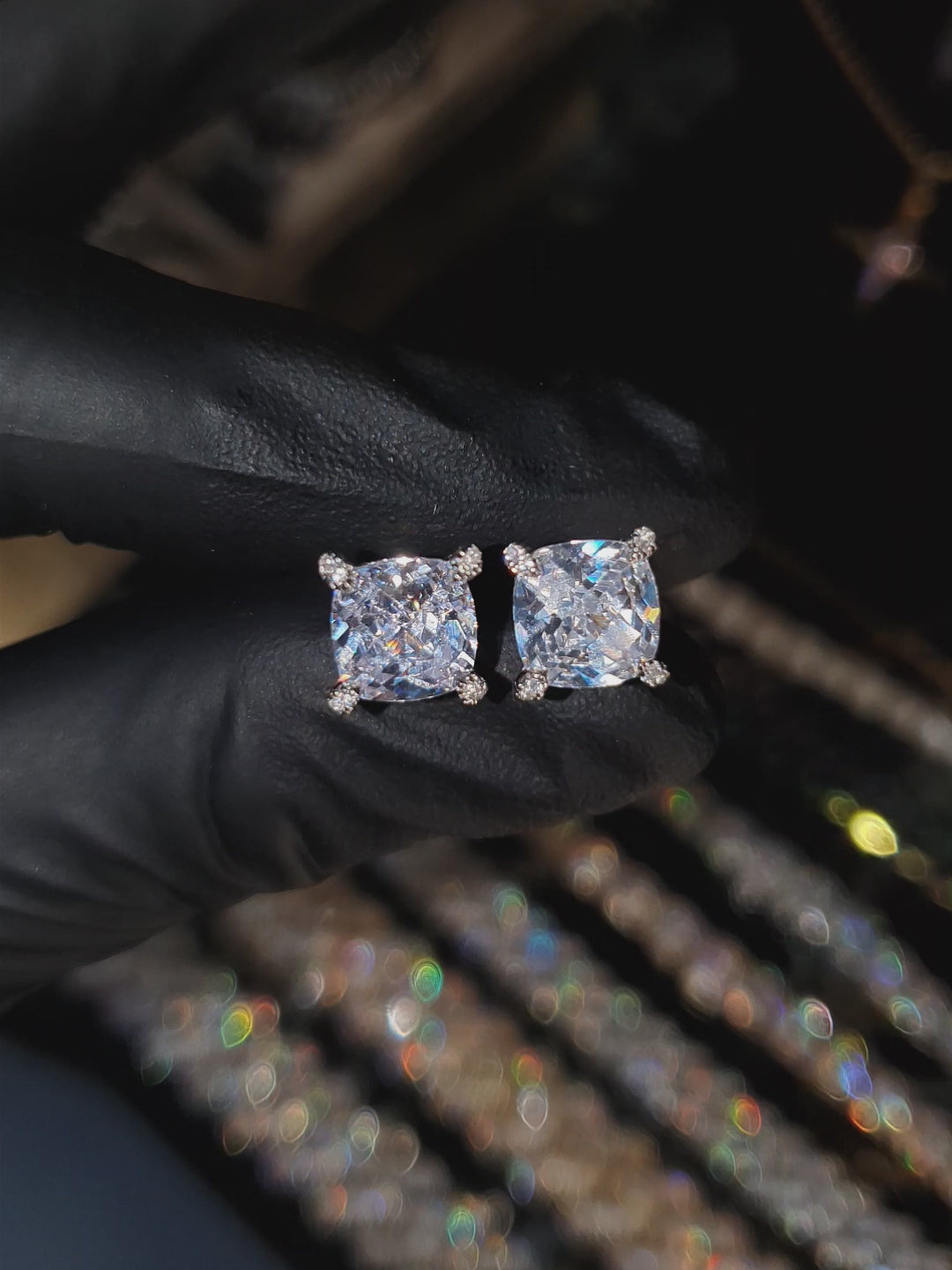 Arete King 9mm – Plata 925 con Circonia 5A – video | Lion Luxury