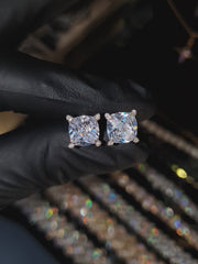 Arete King 9mm – Plata 925 con Circonia 5A – video | Lion Luxury