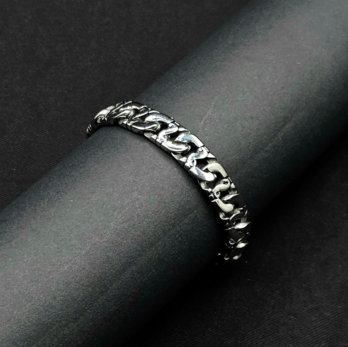 Pulsera Labrys Silver – Acero 316L | Lion Luxury
