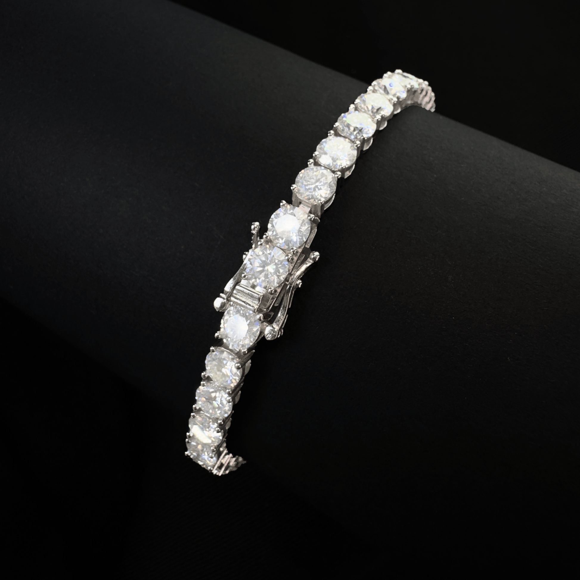 PULSERAS PARA HOMBRES | Lion Luxury