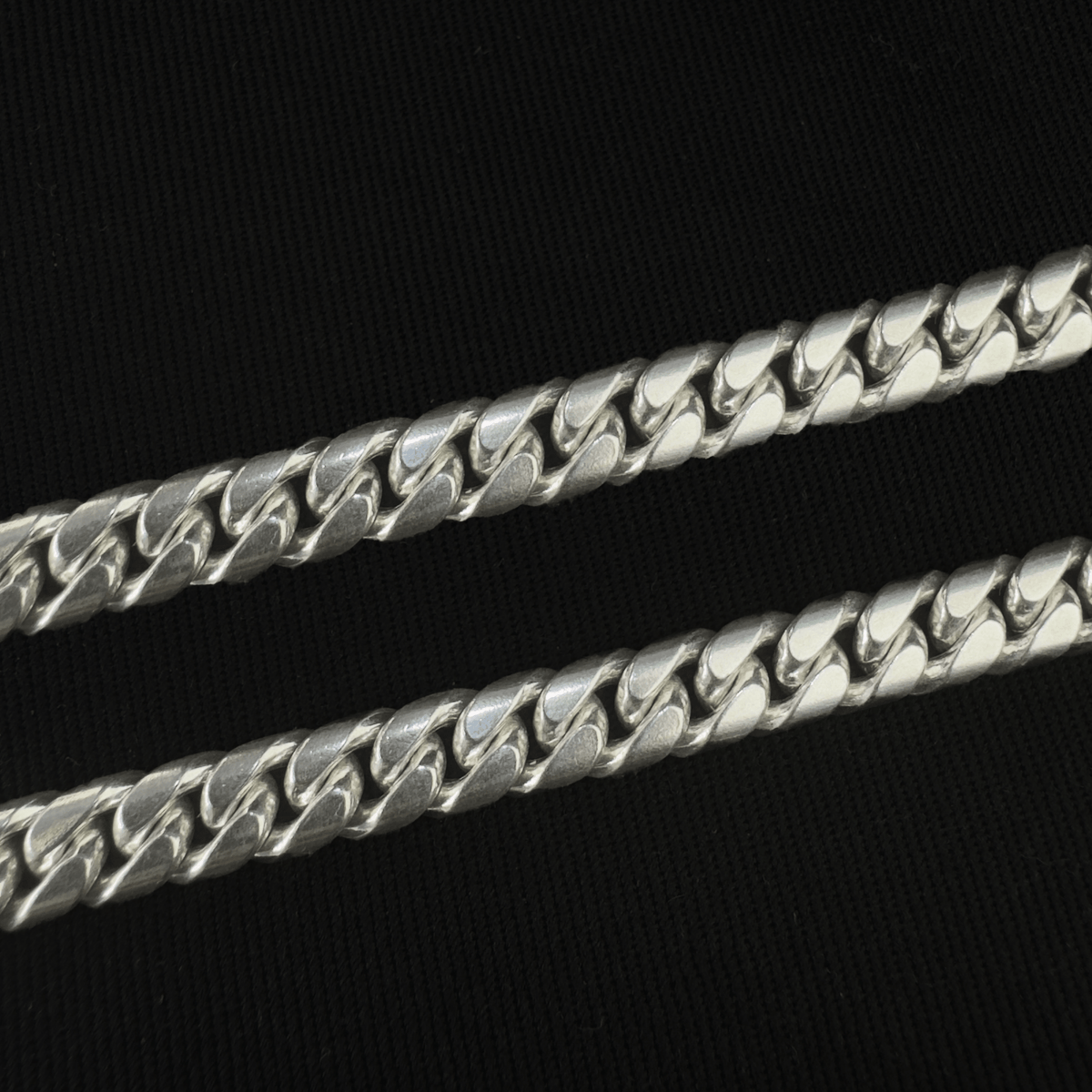 Pulsera Miami Cuban Link 7mm – Plata 950 – detalle 2