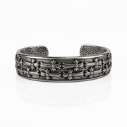 Brazalete Crown of Crosses 16mm – detalle 2