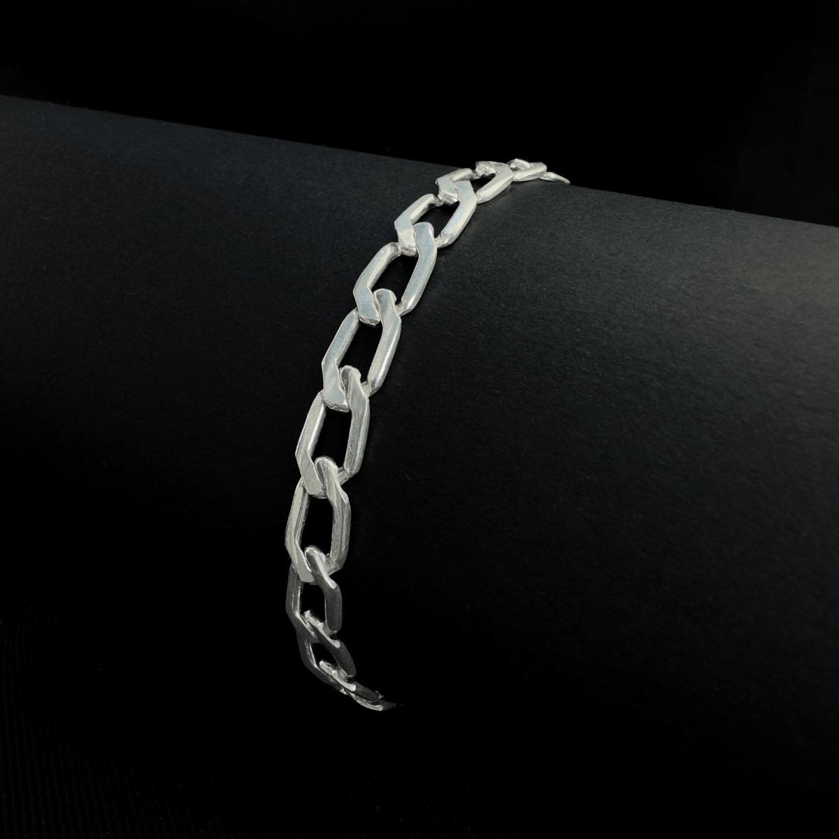 Pulsera Grunet 5.5mm – Plata 950 | Lion Luxury