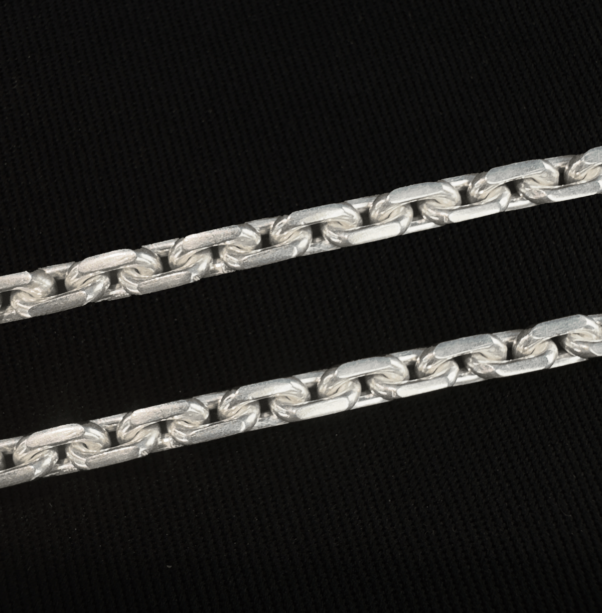 Pulsera Hydra 5.5mm – Plata 950 – detalle 2