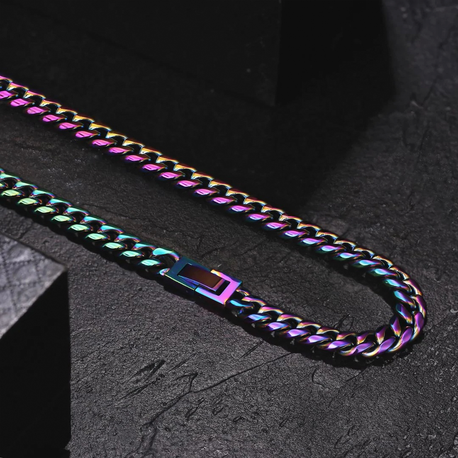 Collares | Lion Luxury
