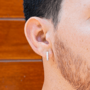 Arete Infinity 14mm – Plata 925 con Moissanita – detalle 5